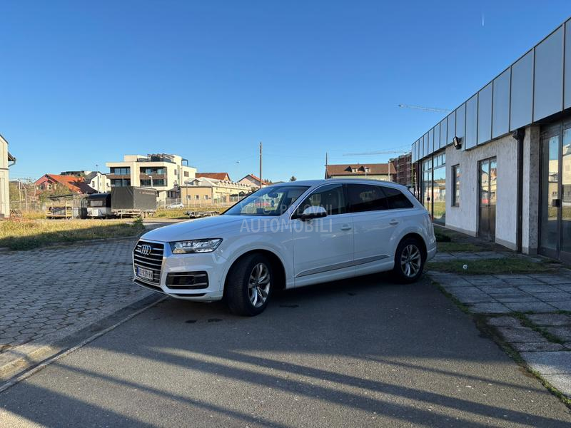 Audi Q7 Matrix