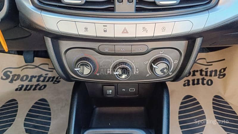 Fiat Tipo 1.4 16V STREET