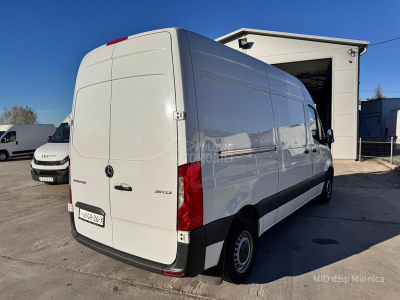 Mercedes Benz Sprinter 311 CDI L2 H2