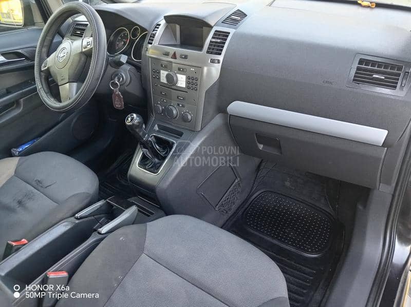 Opel Zafira 1.6 TOOOP/7.SEDIŠTA