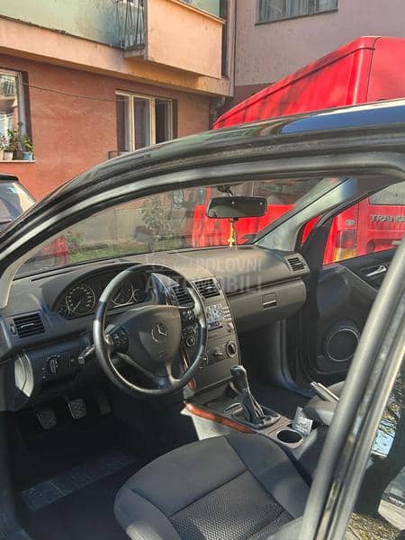 Mercedes Benz A 200 