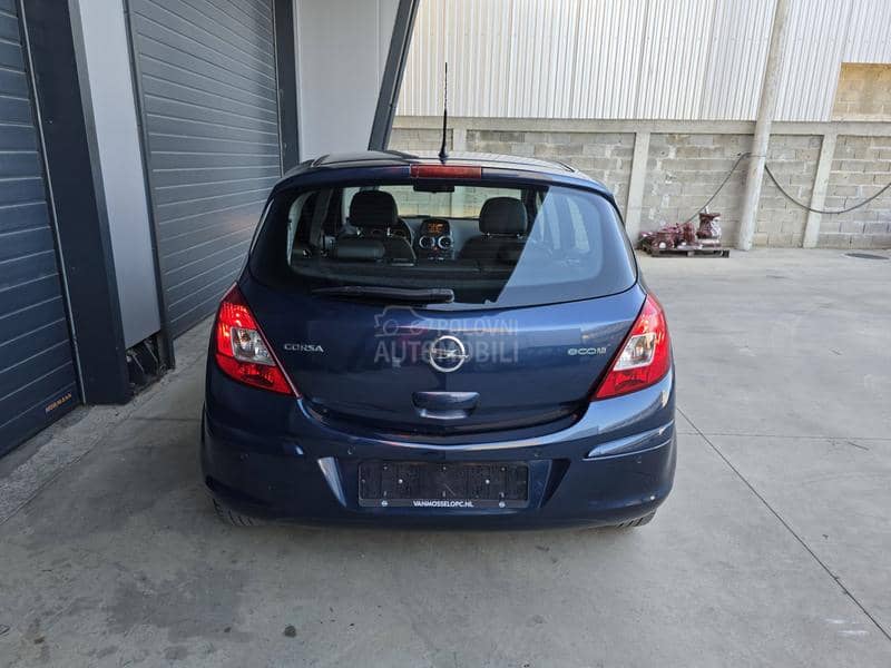 Opel Corsa D 1.3 CDTI COSMO