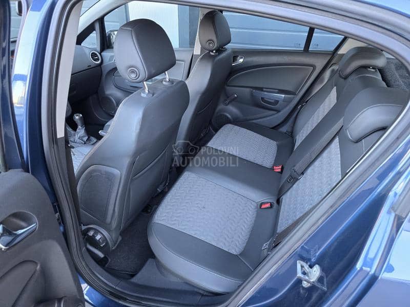 Opel Corsa D 1.3 CDTI COSMO