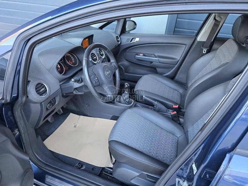 Opel Corsa D 1.3 CDTI COSMO