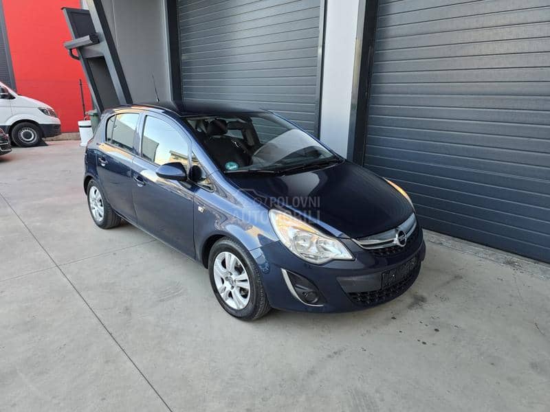 Opel Corsa D 1.3 CDTI COSMO
