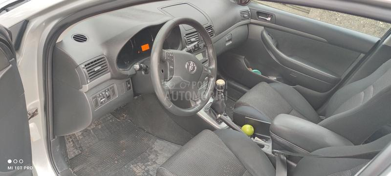Toyota Avensis 2.2 d4d