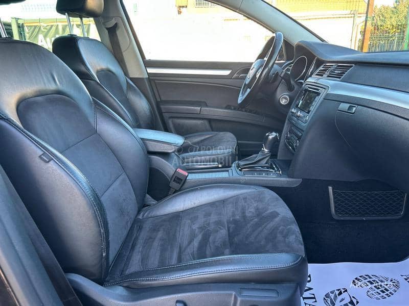 Škoda Superb SCOUT 2.0TDI DSG 4x4