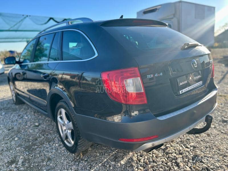 Škoda Superb SCOUT 2.0TDI DSG 4x4