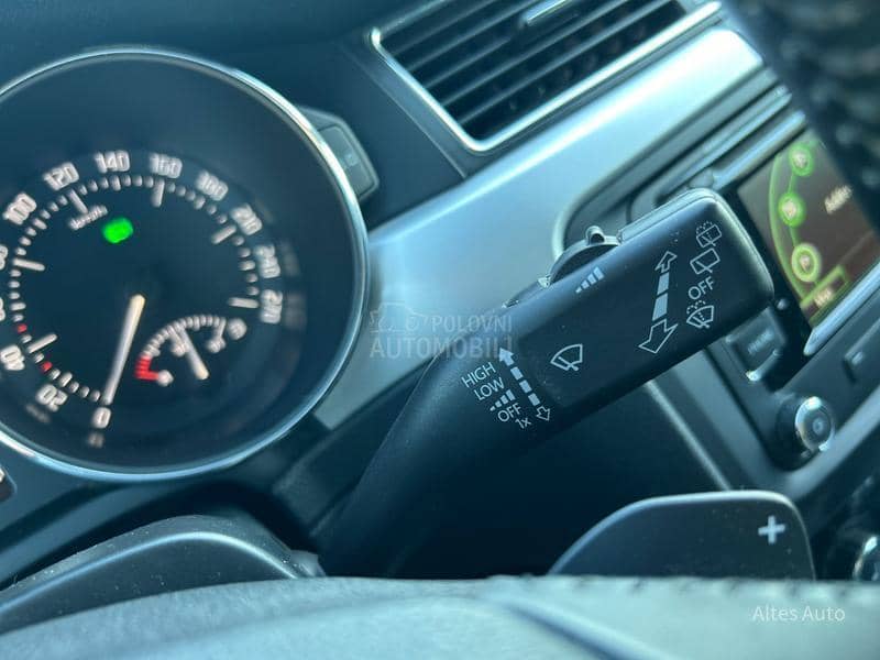 Škoda Superb SCOUT 2.0TDI DSG 4x4