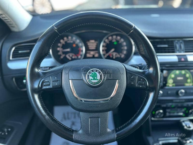 Škoda Superb SCOUT 2.0TDI DSG 4x4