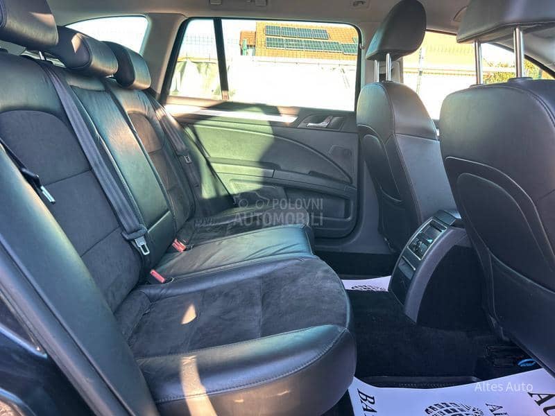 Škoda Superb SCOUT 2.0TDI DSG 4x4