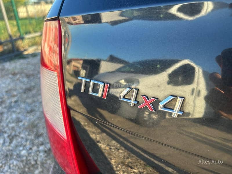 Škoda Superb SCOUT 2.0TDI DSG 4x4