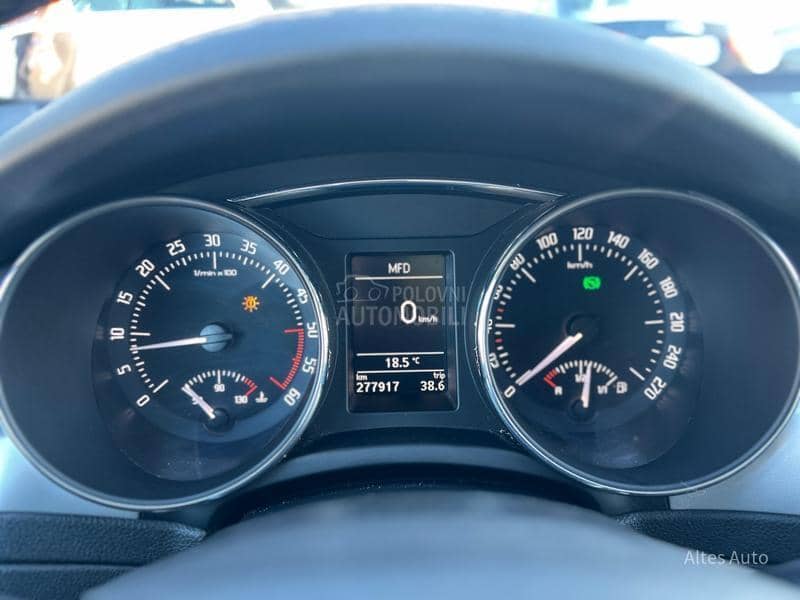 Škoda Superb SCOUT 2.0TDI DSG 4x4