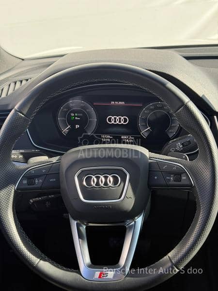Audi Q5 e-tron 50 TFSI e