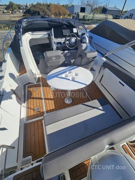 Jeanneau Cap Camarat 6.5 WA