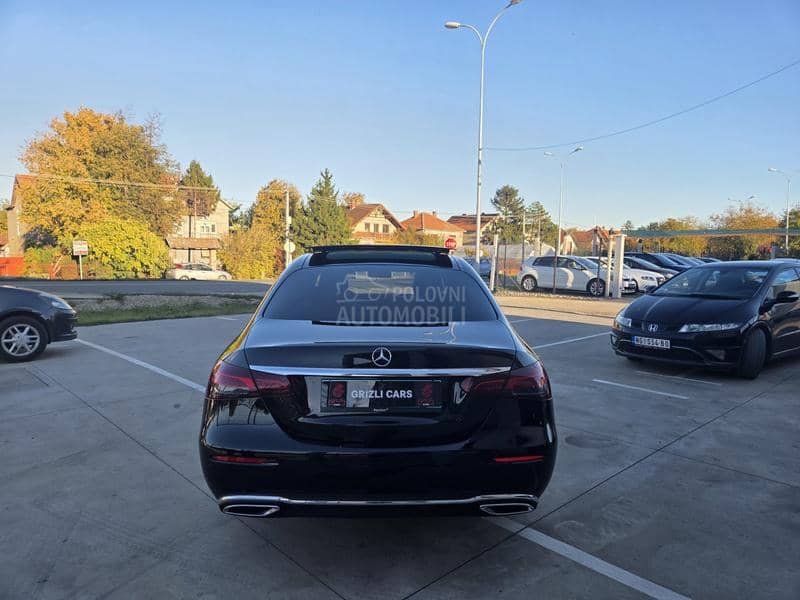 Mercedes Benz E 220 AIR/4M/BURM/PAN/360