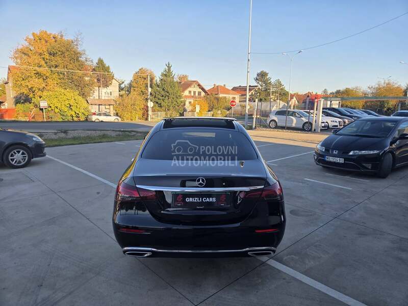 Mercedes Benz E 220 AIR/4M/BURM/PAN/360