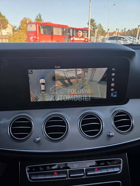 Mercedes Benz E 220 AIR/4M/BURM/PAN/360