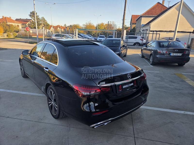 Mercedes Benz E 220 AIR/4M/BURM/PAN/360