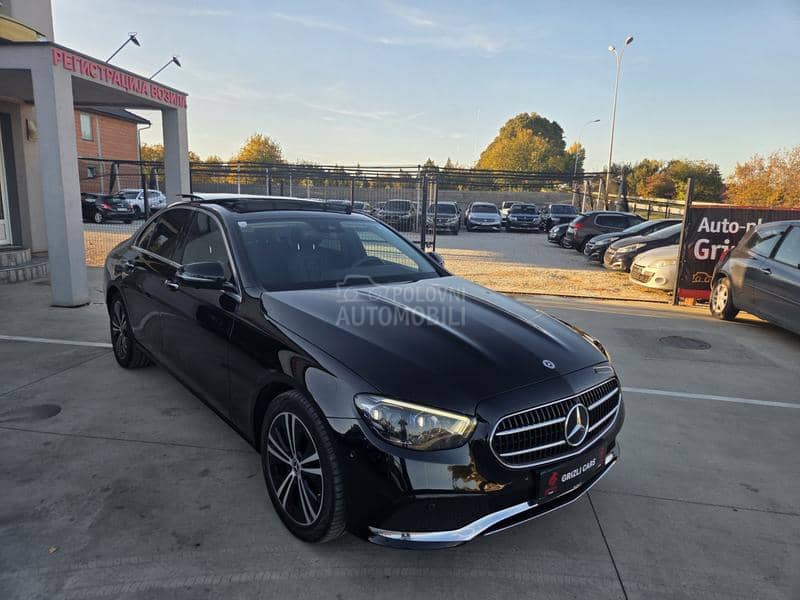 Mercedes Benz E 220 AIR/4M/BURM/PAN/360