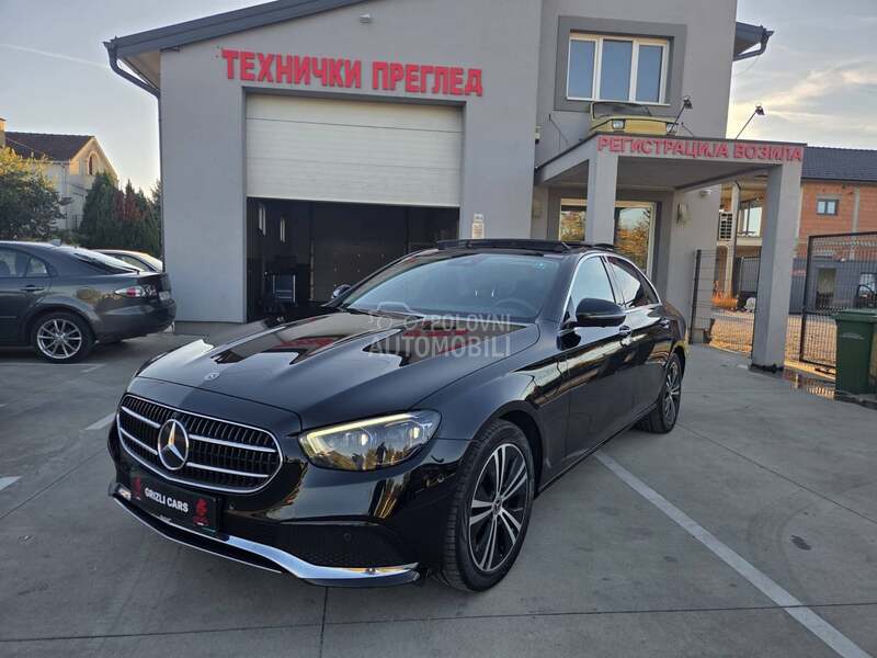 Mercedes Benz E 220 AIR/4M/BURM/PAN/360