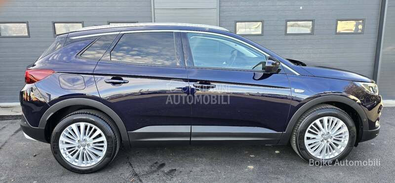 Opel Grandland X 1.6CDTI INNOVATION