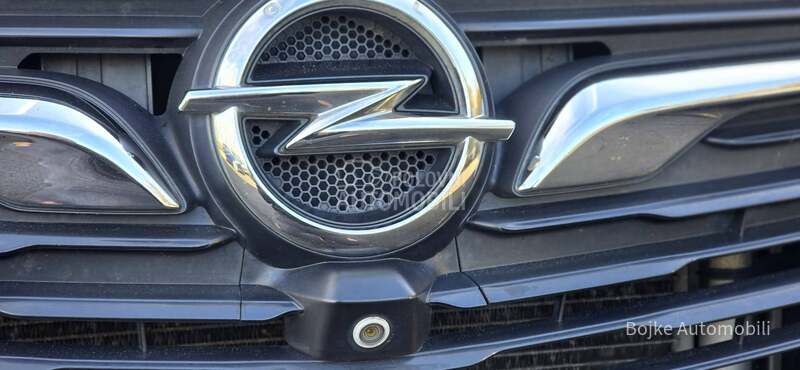 Opel Grandland X 1.6CDTI INNOVATION