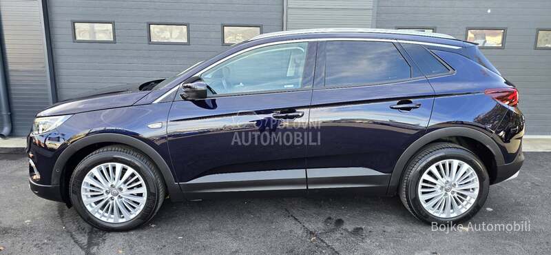 Opel Grandland X 1.6CDTI INNOVATION