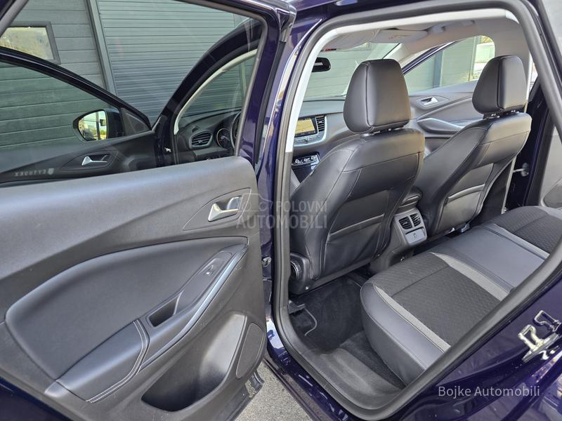 Opel Grandland X 1.6CDTI INNOVATION