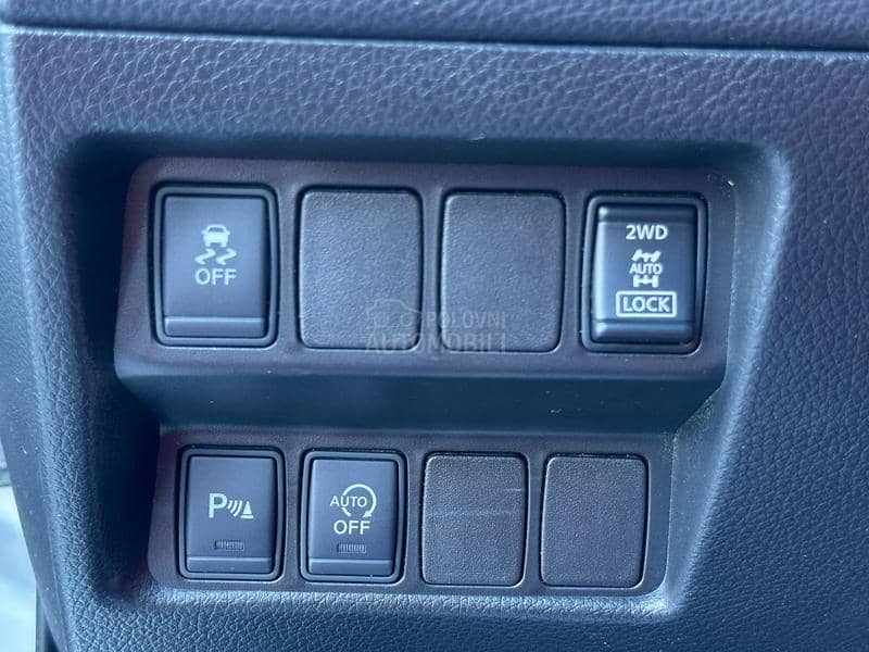 Nissan Qashqai TEKNA/4x4/PANO/360