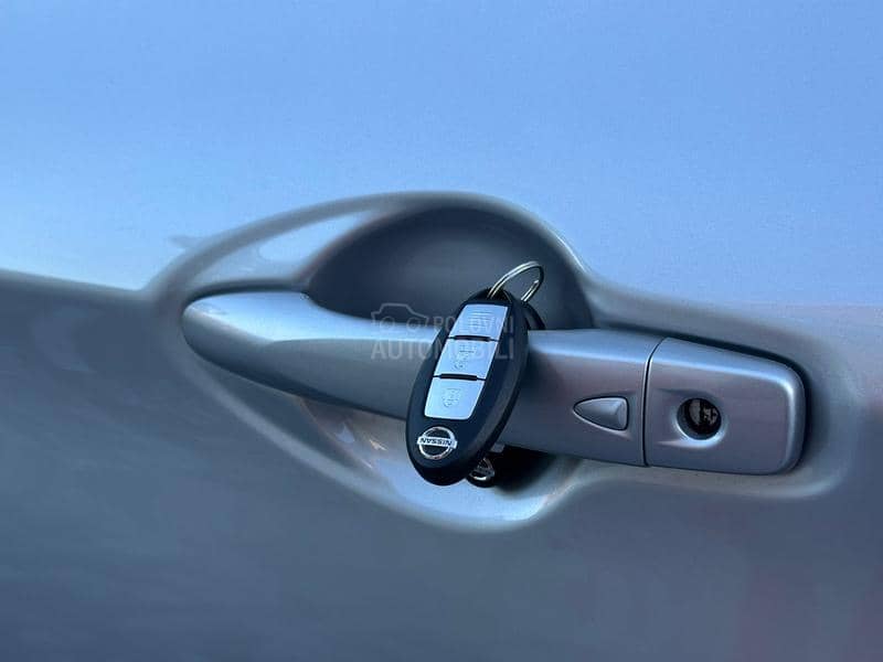 Nissan Qashqai TEKNA/4x4/PANO/360