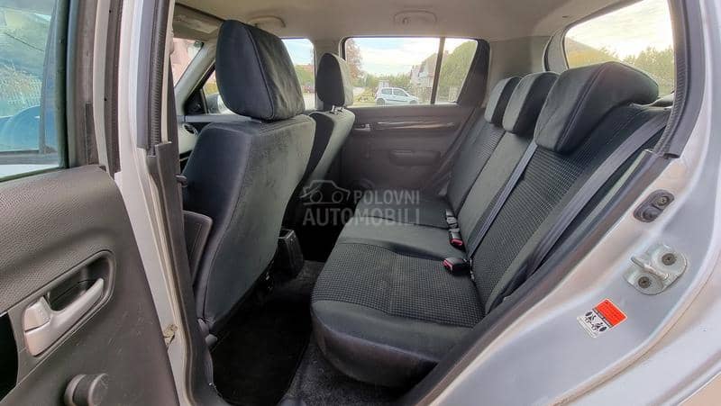 Suzuki Swift 1.3i