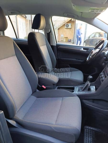 Volkswagen Golf Sportsvan 1.2 tsi