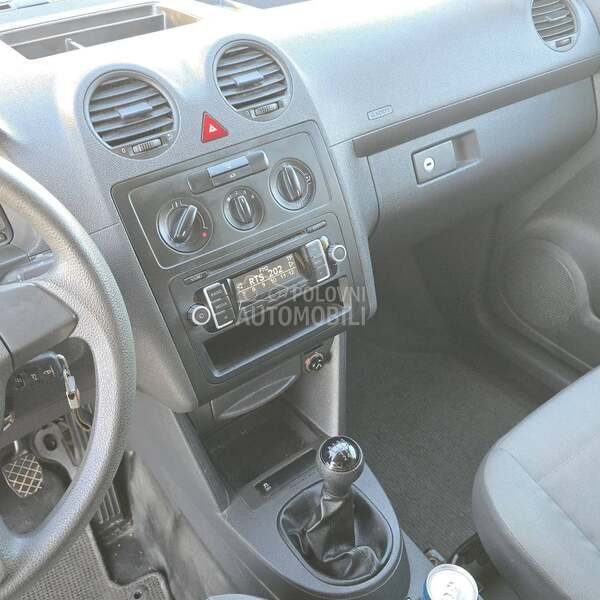 Volkswagen Caddy 1.2//CH