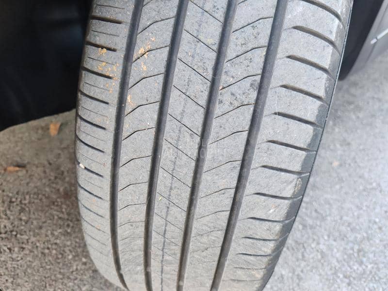 Peugeot 2008 1.2 ALLURE