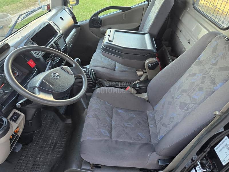 Nissan Cabstar 2.5CDI  LONG 5.5m
