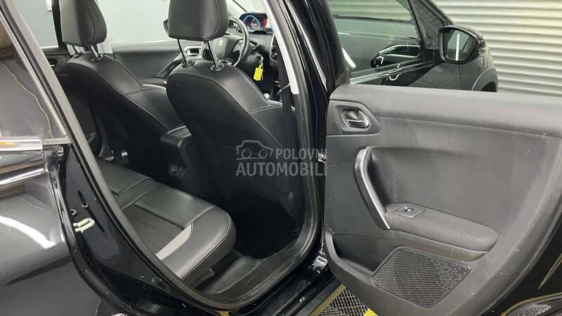 Peugeot 2008 Allur 1/1