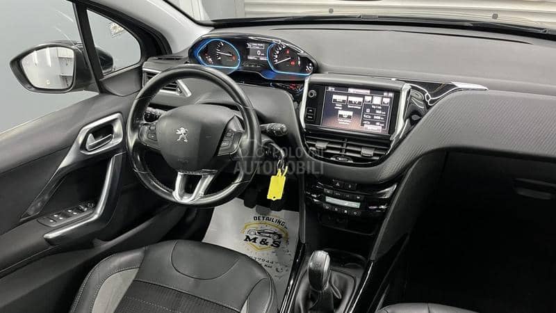 Peugeot 2008 Allur 1/1