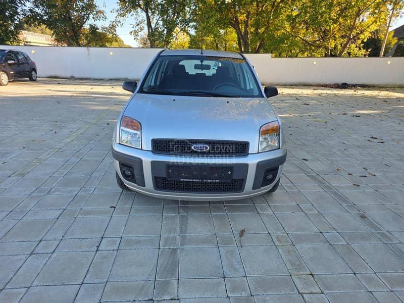 Ford Fusion 1.6 16v
