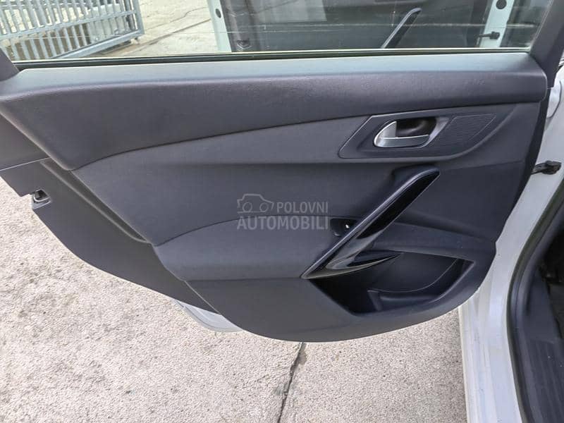 Peugeot 508 1.6 eHDi