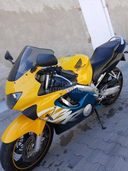 Honda Cbr 600f4