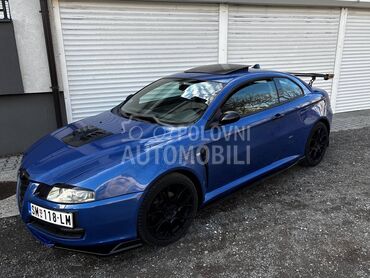 Alfa Romeo GT 