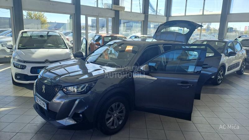 Peugeot 2008 1.2 PURE NAV AUT ALU