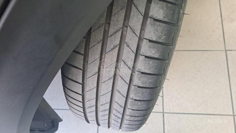 Peugeot 2008 1.2 PURE NAV AUT ALU