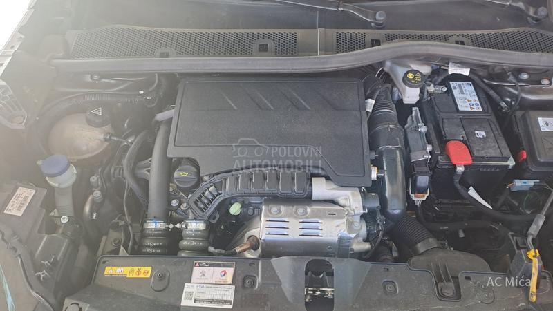 Peugeot 2008 1.2 PURE NAV AUT ALU