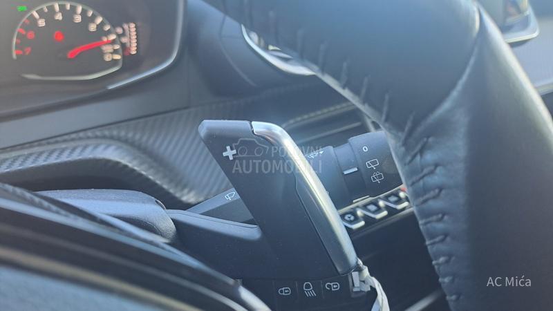 Peugeot 2008 1.2 PURE NAV AUT ALU