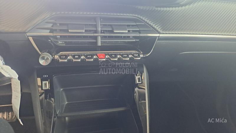 Peugeot 2008 1.2 PURE NAV AUT ALU