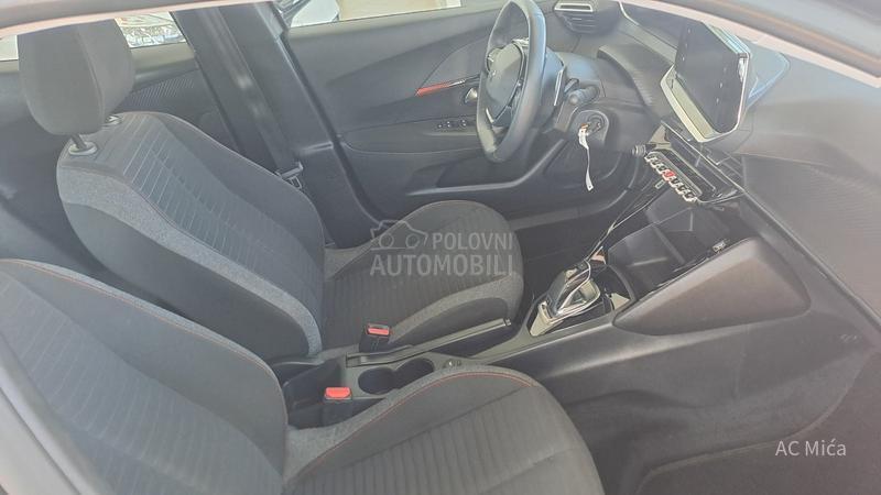 Peugeot 2008 1.2 PURE NAV AUT ALU