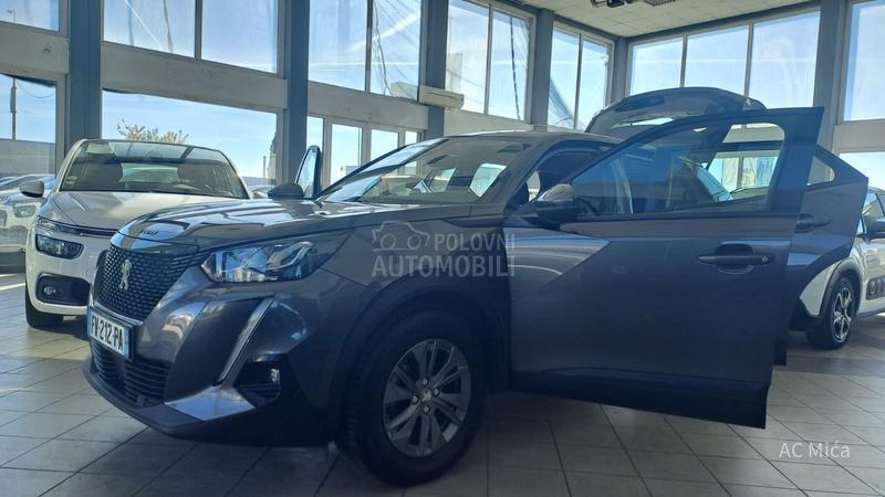 Peugeot 2008 1.2 PURE NAV AUT ALU