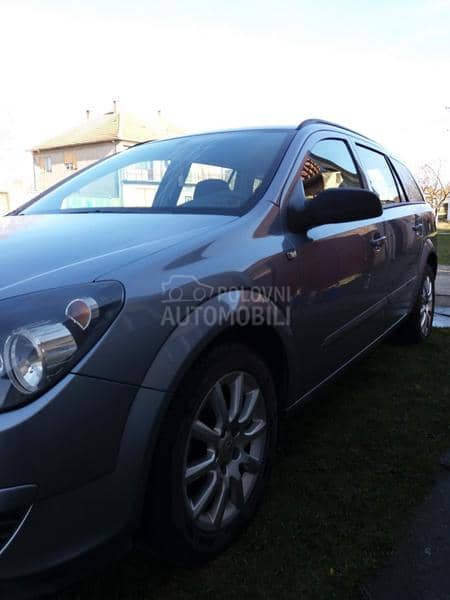 Opel Astra H 
